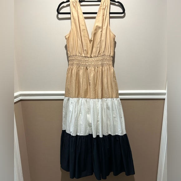 Anthropologie Dresses & Skirts - Elegant Tan and White Tiered Dress